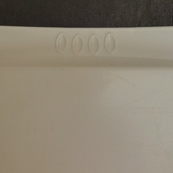 Melamine Serving Tray with Italian Amaryllis Design - Picture 2 of 3